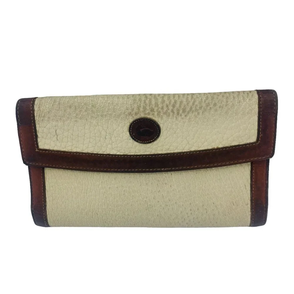 VINTAGE Dooney & Bourke Pebbled Ivory Leather With Tan Trim Classic Wallet Duck